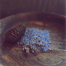 Load image into Gallery viewer, Scylla Lavender Bath Salts